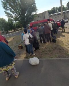 Поспішаємо заспокоїти страждаючих дачників ПЗТО, - на лоно природи доставлять усіх трудоголіків