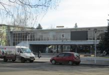 Жителі Шахтарського розучилися користуватися каналізацією та не пам’ятають, як платити за тепло