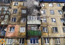 В Першотравенске во время пожара спасены 8 человек, из них 2 – дети