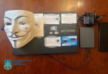 Мешканець Дніпра мінував навчальні заклади та центри дозвілля Чехії, Латвії та Словаччини, бо втратив зв’язок із реальністю