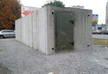 У Павлограді біля траси з’явилася бетонна будка для захисту пішоходів від уламків під час атак